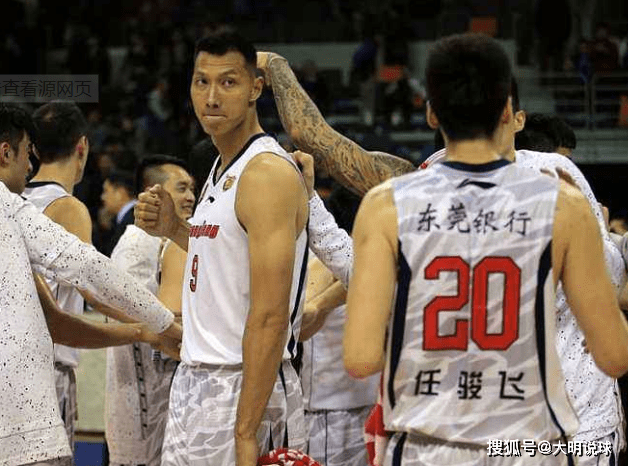 包含瑞典队轻取韩国队，奥恰洛夫扛起全队的词条