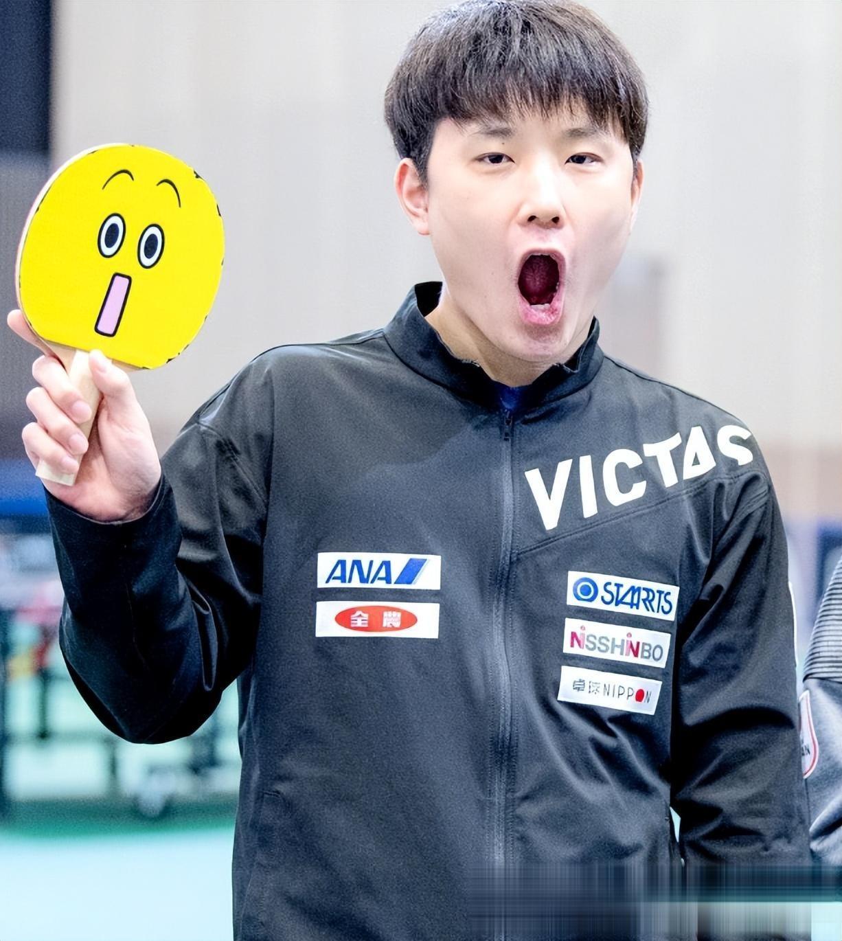 中国队横扫韩国队,张本智和关键制胜 中国队横扫韩国队,张本智和关键制胜