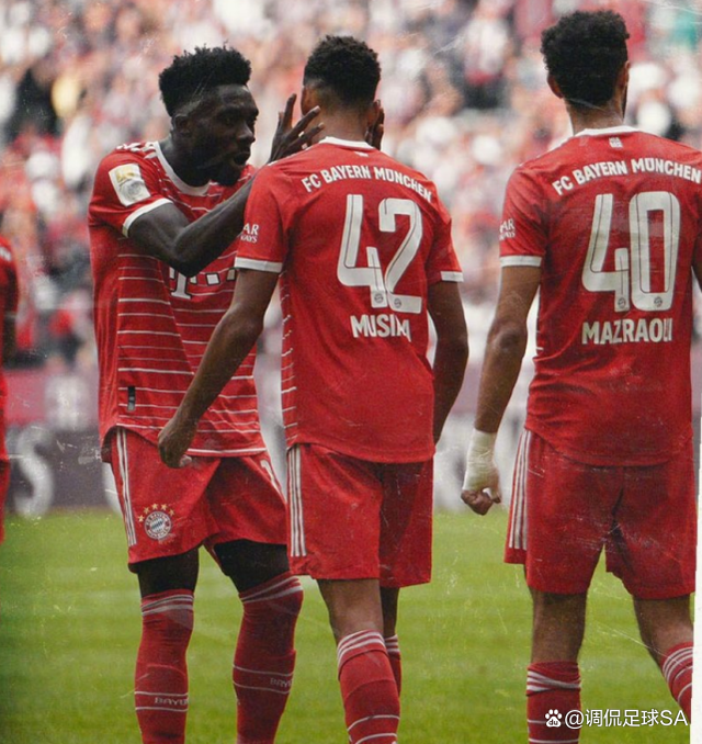 奥地利力克摩洛哥，莱万扛起全队