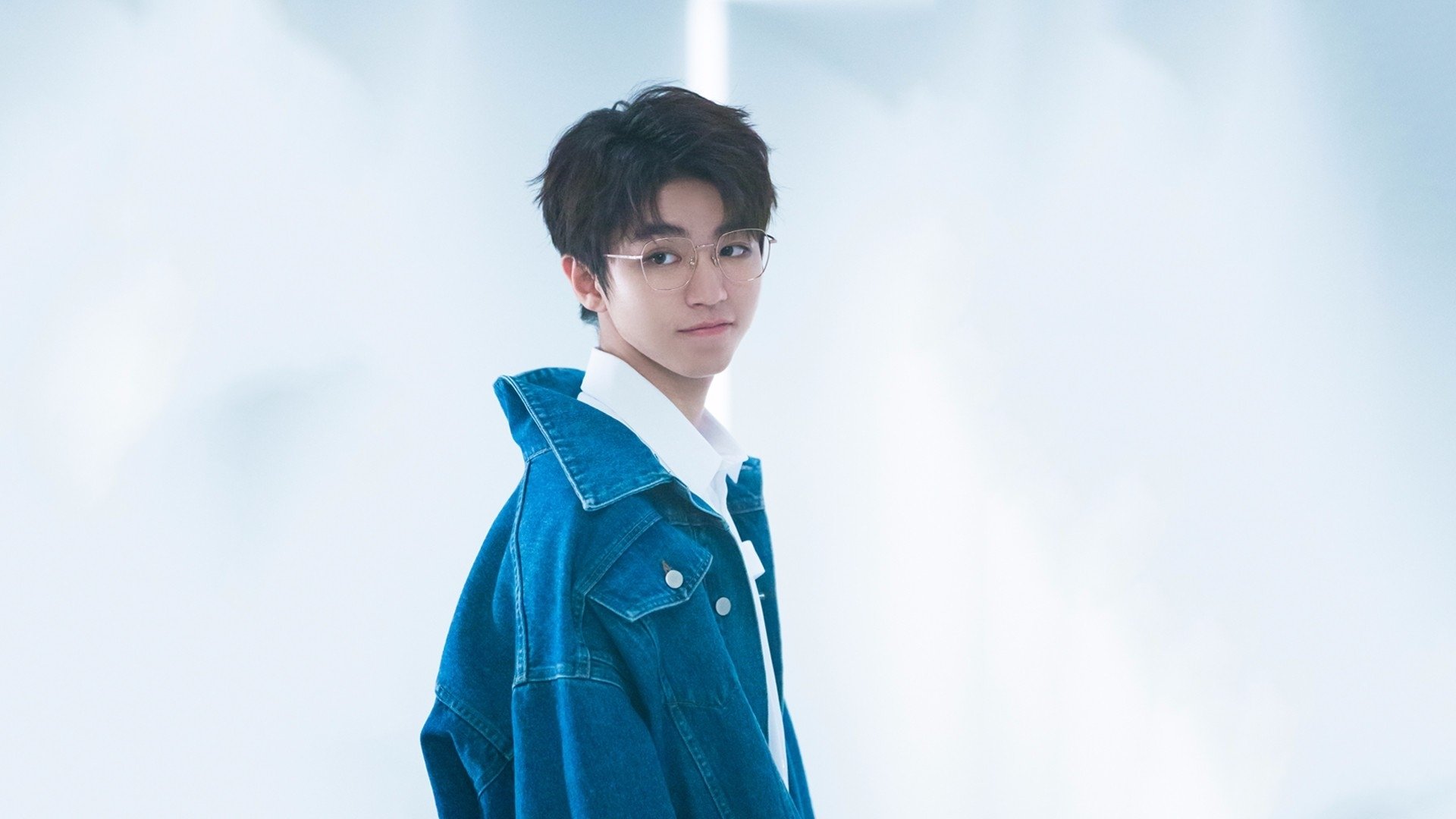 逆袭的序章，三笘薰绝境起舞，荷兰关键战突围拜仁阴影